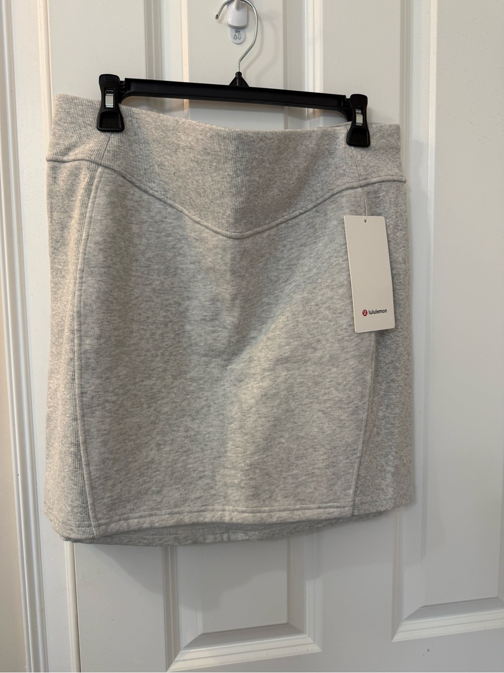 NWT lululemon athletica Scuba High-Rise Mini Skirt XL Light Heather Grey